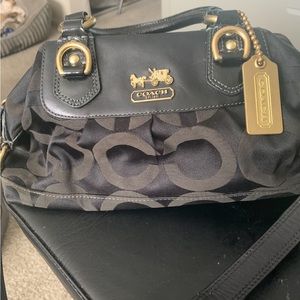 COACH SHOULDER BAG